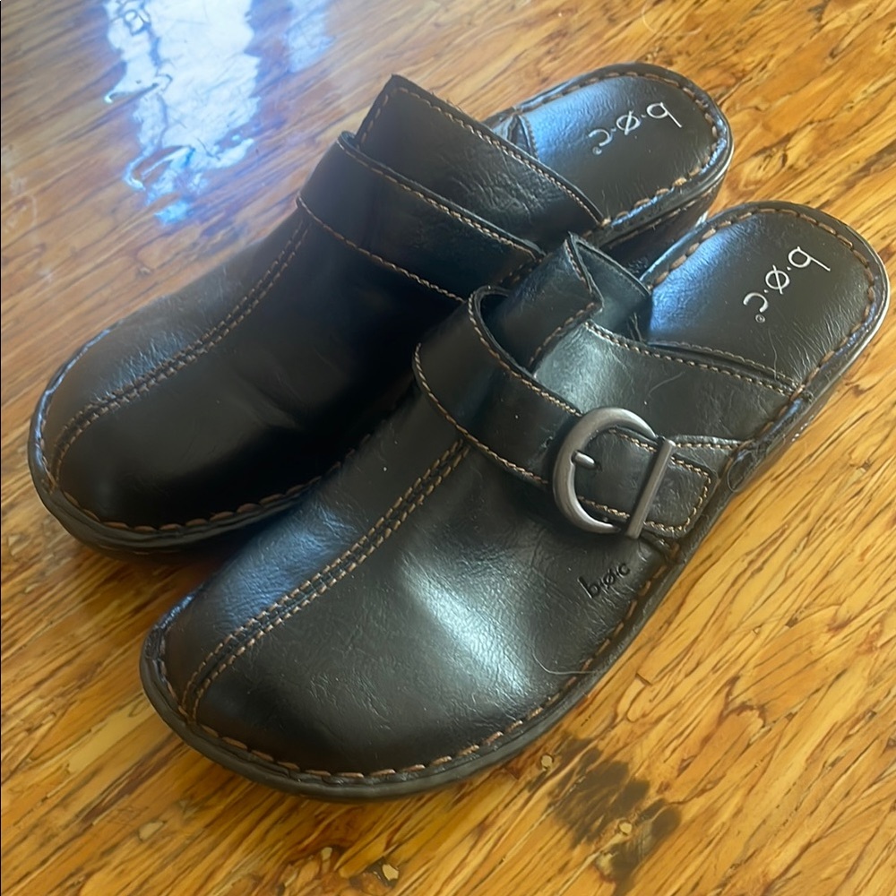 boc Black Mules Comfortable Slip-On Clogs